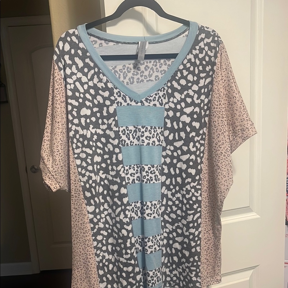 Blue and Gray Boxy Short Sleeve Tee